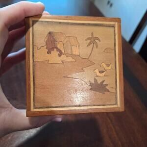 Vintage Handmade Wooden Hinged Box Red Felt Lined Etched Beach Scene 4" Square
